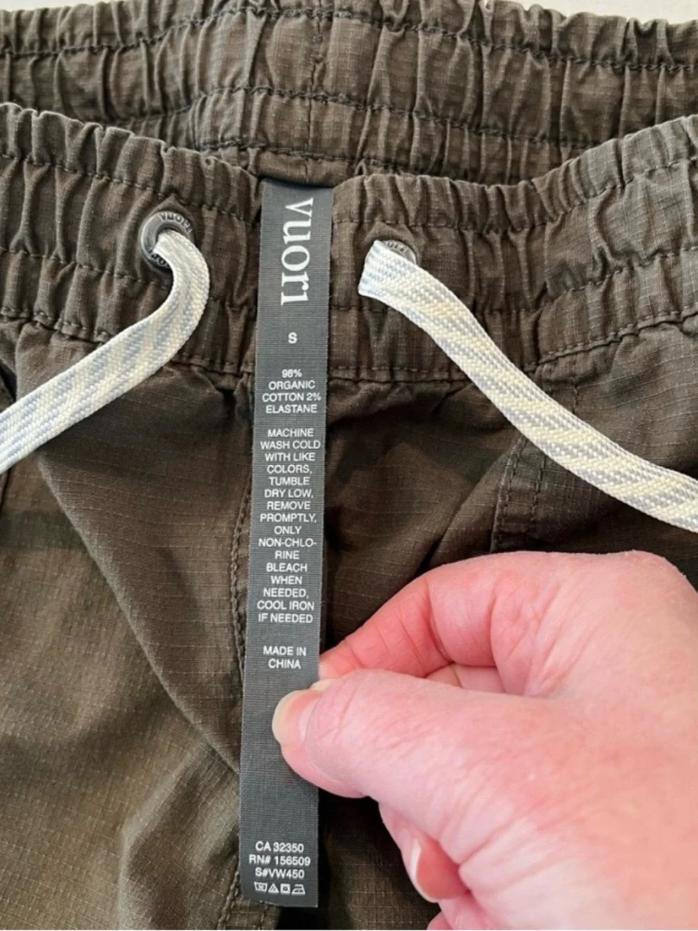 Vuori Ripstop Pants Olive Raw Hem Jogger NWOT - Picture 6 of 12